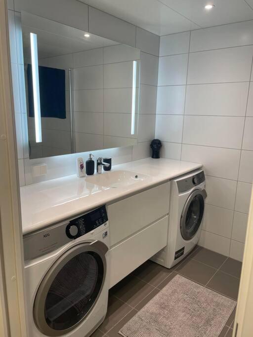 Nydalen/Storo- Ved T-Banestasjon Daire Oslo Dış mekan fotoğraf