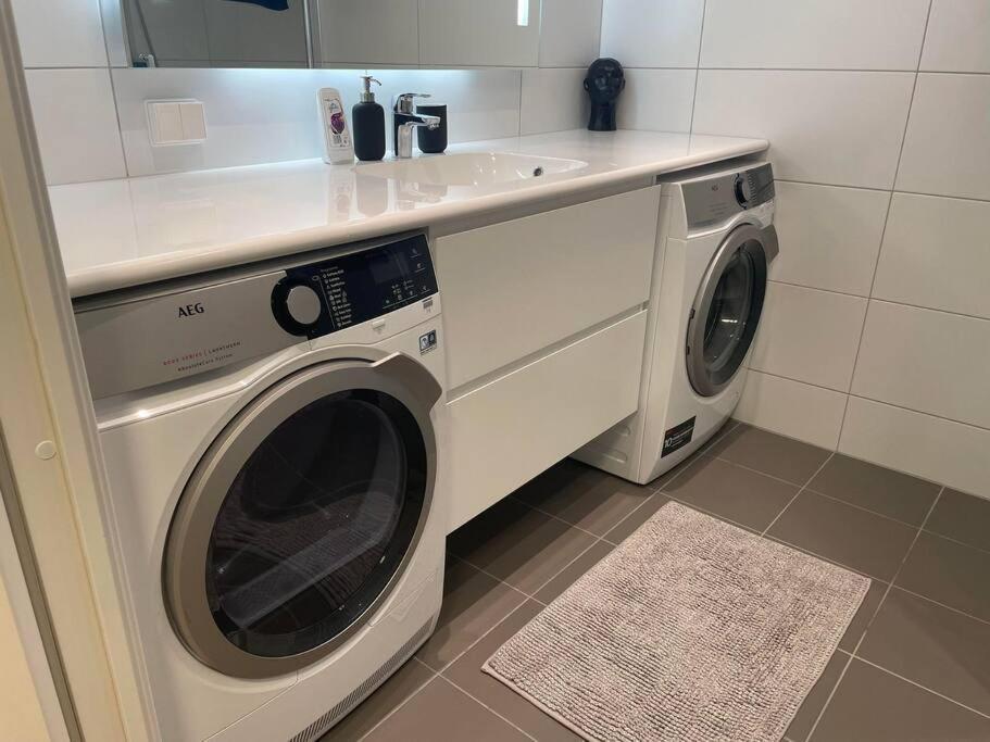 Nydalen/Storo- Ved T-Banestasjon Daire Oslo Dış mekan fotoğraf